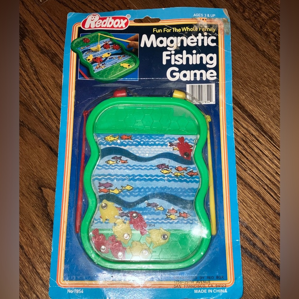 Vintage Magnetic Fishing Game- New!